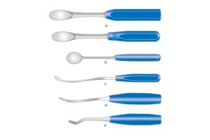 BUNCH OF 5 SPOON ELEVATOR 25MM WITH BLUE ACETAL SUREGRIP HANDLE - LARGE LARGE BLUE ACETAL SUREGRIP HANDLE CURETTE 27MM CURETTE 9MM WITH BLUE ACETAL SUREGRIP HANDLE - SMALL. 270MM LONG 20MM CURVED OSTEOTOME 8MM SMALL GOUGE, CRANKED BLUE ACETAL SUREGRIP HANDLE