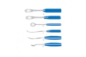 BUNCH OF 5 RETRACTORS BUNCH OF 5